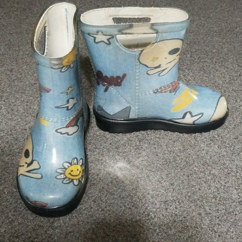 Toddler UGG rain boots